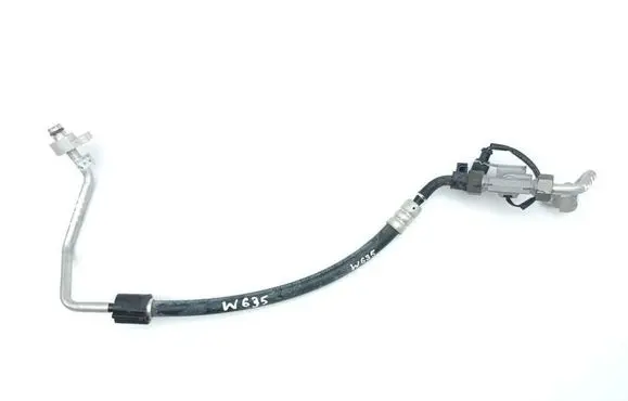 Air conditioning (A/C) pipe/hose