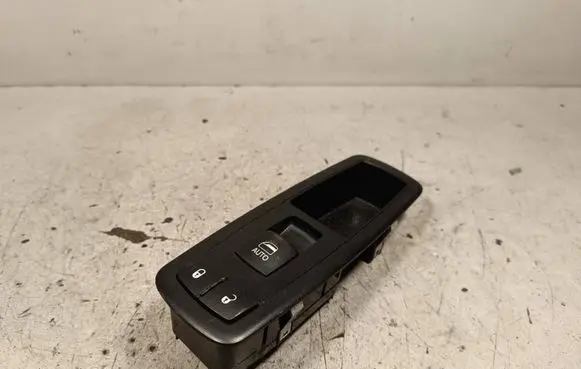 Lancia Thema Electric window control switch 56046822AC