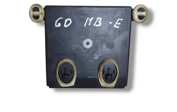 Mercedes-Benz E W211 Door control unit/module 2118201626 356806 SW3902