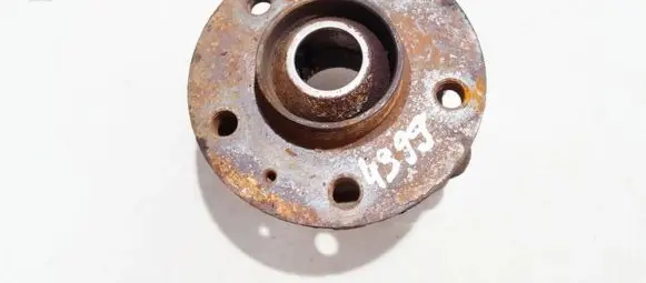 Audi A5 8T 8F Front wheel hub