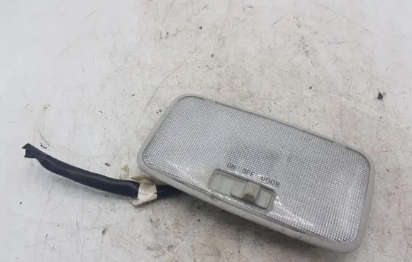 Toyota Auris 150 Rear seat light 71126