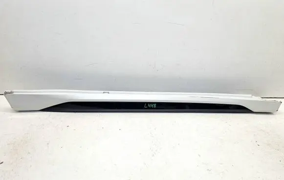 BMW X1 U11 Sill/side skirt trim 5A01682