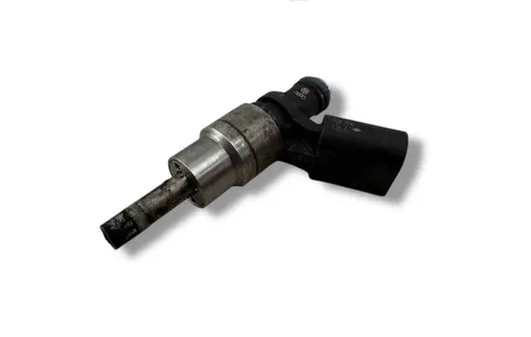 Audi A4 S4 B8 8K Fuel injector 0261500