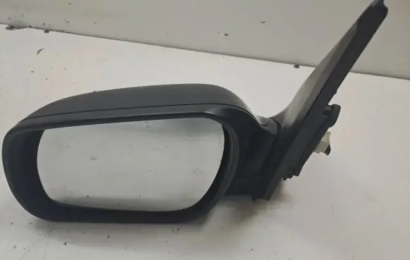 Mazda 2 Front door electric wing mirror E9024202 E9014202