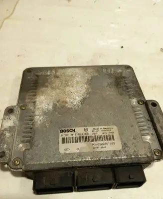 Renault Trafic I Engine control unit/module 8200119842 0281010633 8200051609