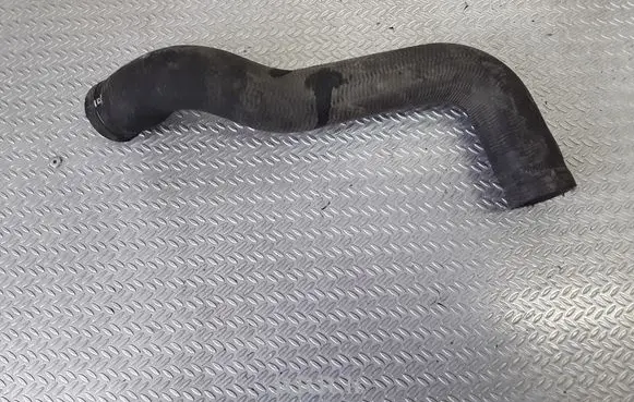 Iveco Daily 30.8 - 9 Engine coolant pipe/hose