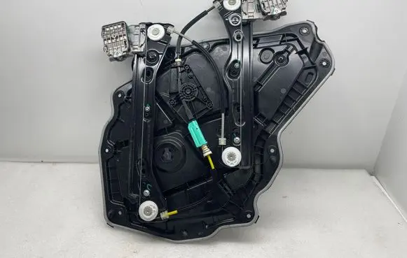 Rear door window regulator with motor