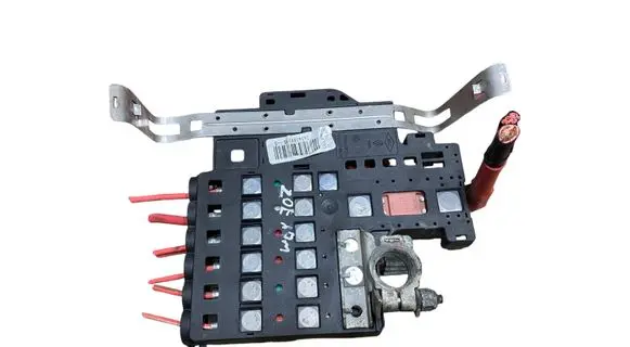 Renault Zoe Fuse box set 243458839R 030074601