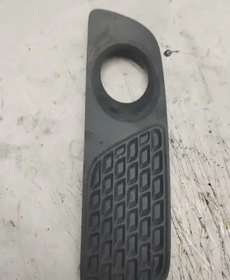 Volvo V70 Front fog light trim/grill 30678640