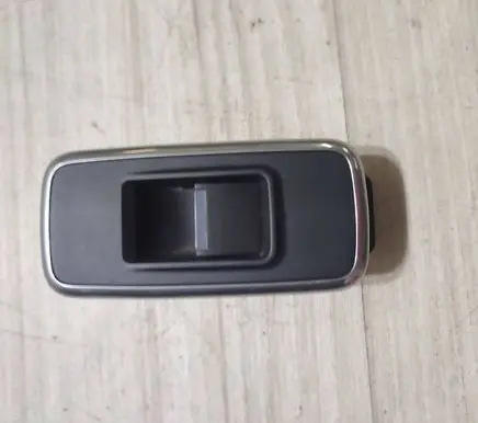 Jaguar F-Pace Electric window control switch 