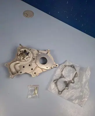 Toyota Corolla E120 E130 Water pump 1350327010 1350527010 1356829035