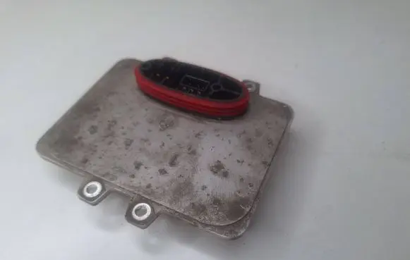 BMW 5 E60 E61 Headlight ballast module Xenon 5DV00900000 308512003912AD