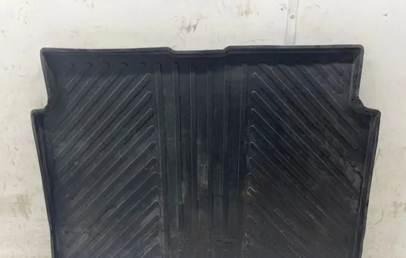 Ford Mondeo MK V Trunk/boot floor carpet liner 