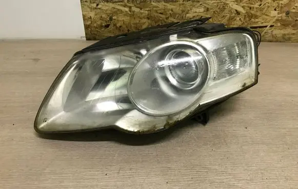 Volkswagen PASSAT B6 Headlight/headlamp 3C0941005Q