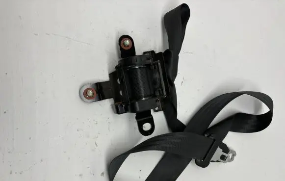 Hyundai ix35 Roof seat belt 055972