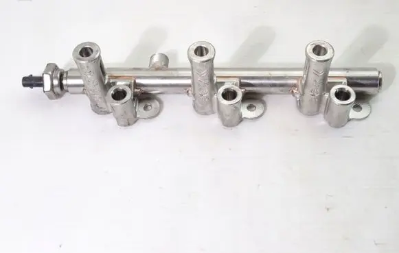 Opel Corsa F Fuel main line pipe 9811353880