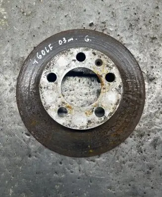 Volkswagen Golf IV Rear brake disc