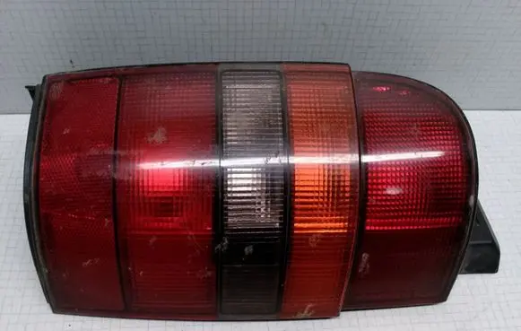 Renault Espace II Rear/tail lights 602510189 VALEO2199