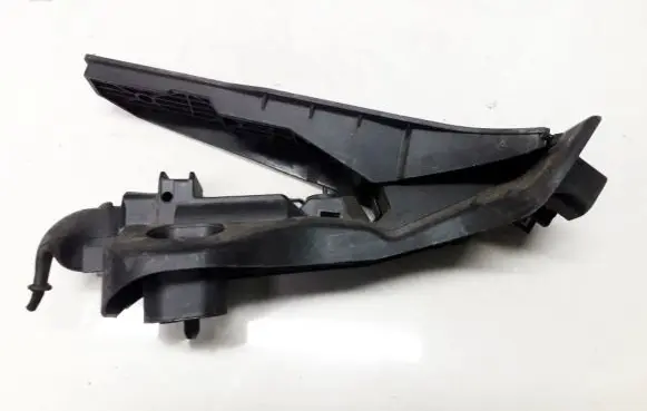 Volkswagen PASSAT B6 Accelerator throttle pedal 1K1721503L 6PV008600-00