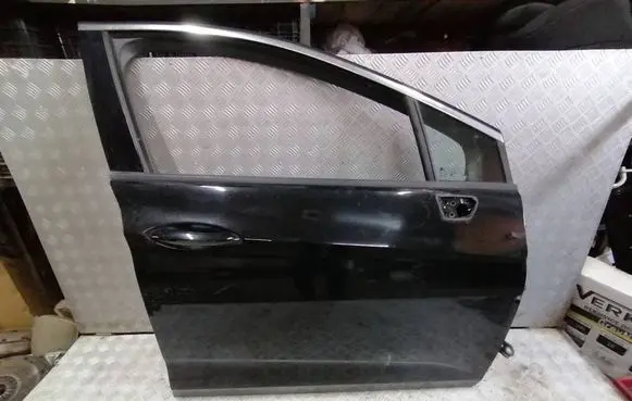 Opel Astra K Front door