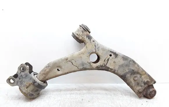 Volvo V50 Front lower control arm/wishbone