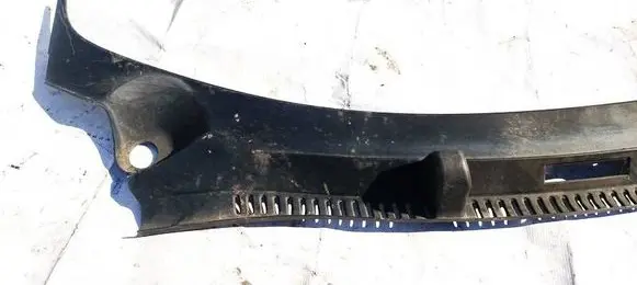 Volkswagen Sharan Wiper trim 7M3819401