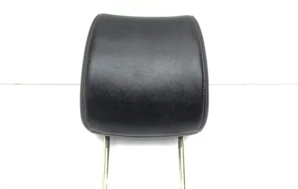 Mazda CX-7 Front seat headrest 