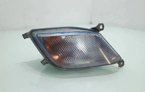 Nissan Micra Front indicator light