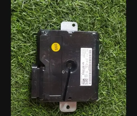 Porsche Taycan 9J1 Other control units/modules 9J1907018Q P121F60L2001855