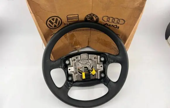 Audi A3 S3 8L Steering wheel 8L0419091P C1968008