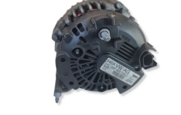 Audi A3 S3 8P Generator/alternator 06F903023C