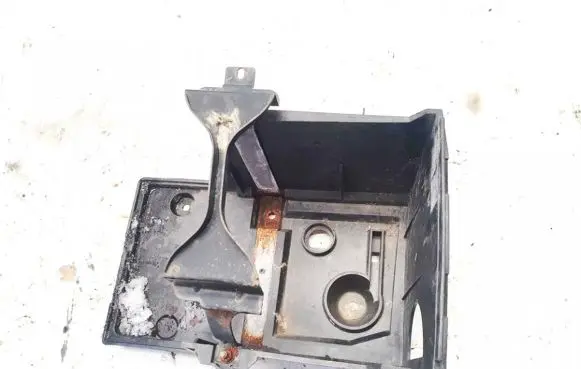 Volvo S40 Battery box tray 