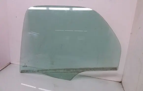 Citroen Xsara Picasso Rear door window glass