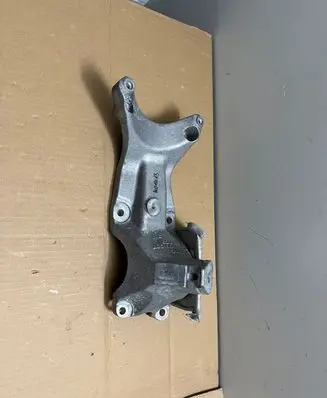 Audi A6 C7 Engine mounting bracket 4G0199307 199307