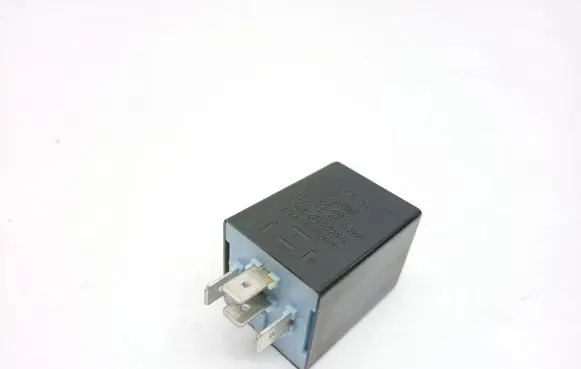 Renault Clio I Other relay 12V424692W 72282
