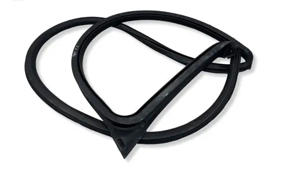 Maserati Levante Front door rubber seal 