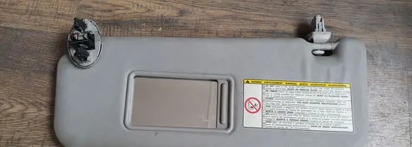 Toyota Verso Sun visor