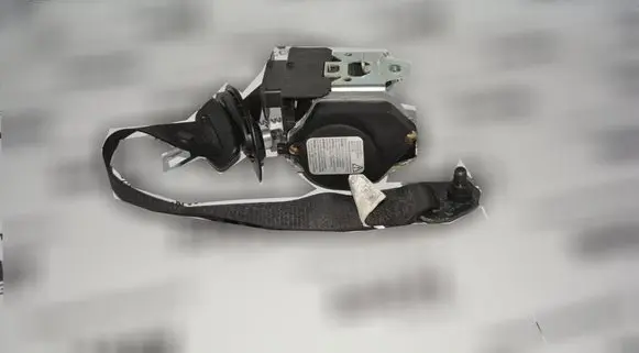 BMW 7 E65 E66 Front seatbelt 561078501