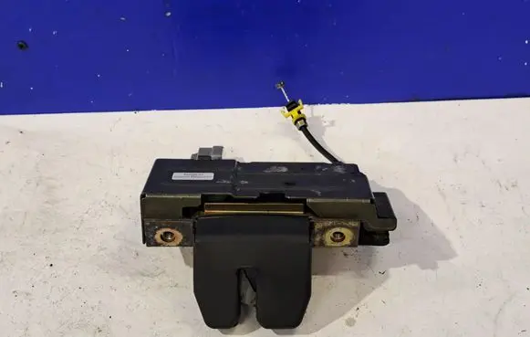 Volvo XC90 Tailgate/trunk/boot lock/catch/latch 31253051