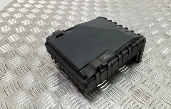 Seat Altea XL Fuse box set 1K0937125A 1K0937132F