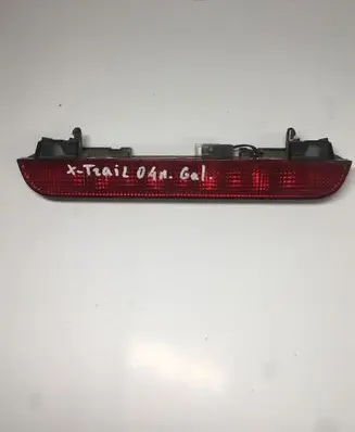Nissan X-Trail T30 Third/center stoplight P1842 S3E13020708