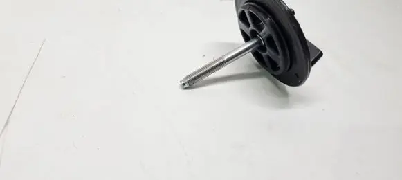 Hyundai Tucson TL Spare wheel bolt 628502E010