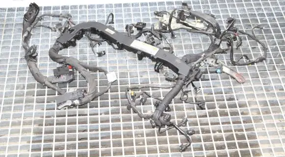 Mercedes-Benz E A207 Engine installation wiring loom A6510102807