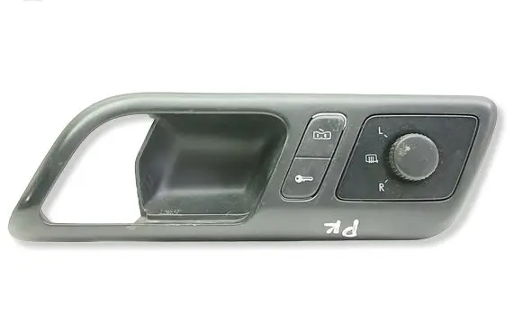 Volkswagen Polo IV 9N3 Central locking switch button 6Q1962125