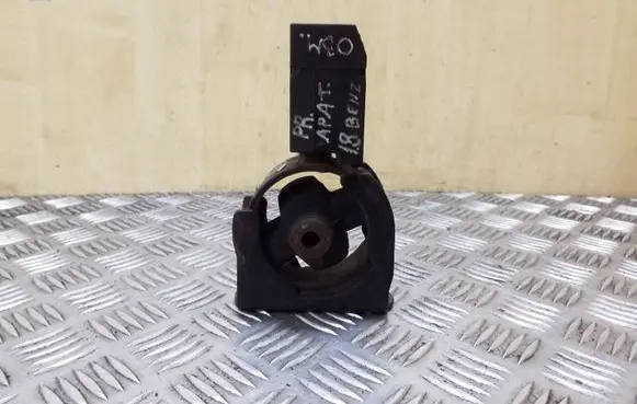 Toyota Corolla Verso E121 Gearbox mount