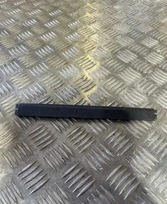 Volkswagen Polo VI Other interior part 2G1858079