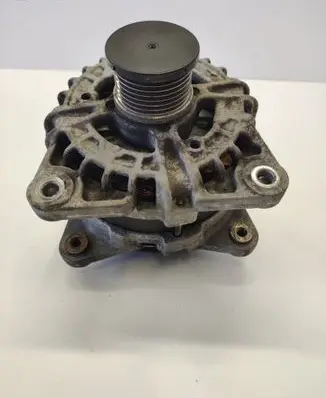 Nissan Qashqai Generator/alternator 231004BE0B