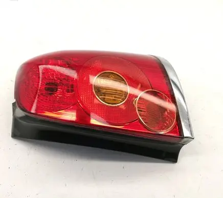 Toyota Avensis T250 Rear/tail lights 0550
