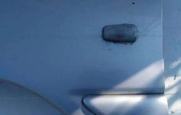 Peugeot 806 Front fender indicator light