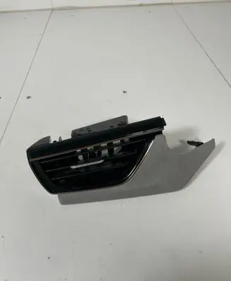 Skoda Kamiq Dashboard side air vent grill/cover trim 655858415B